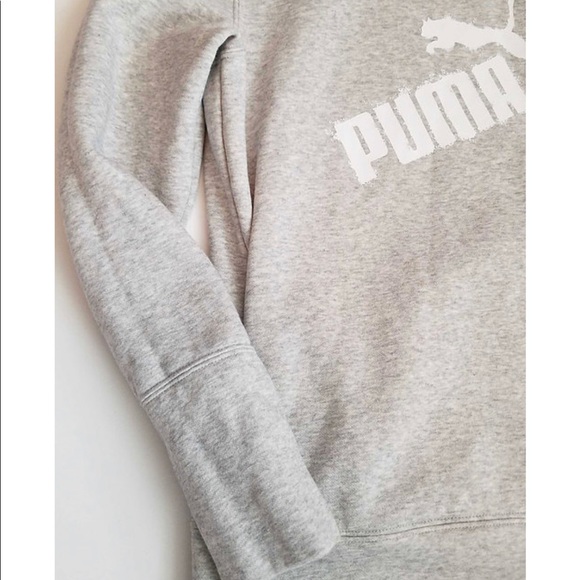 Puma Sweatshirt - Picture 2 of 3